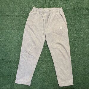 Nike Men's Heather Gray Joggers
